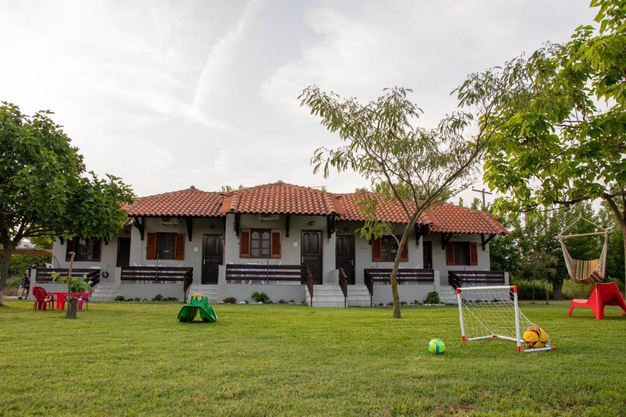 Melissi Studios Paralia Sikias Exterior photo